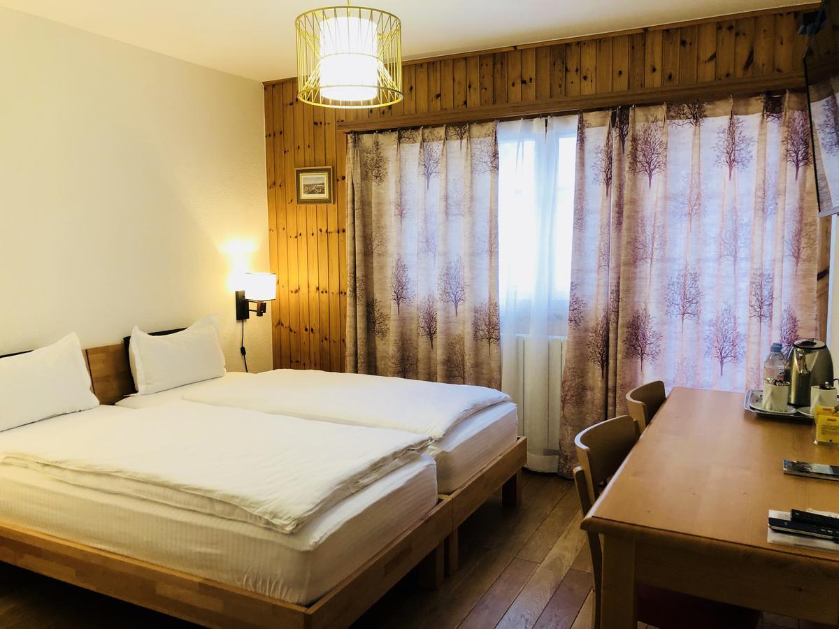 Qi-Lin Hotel Restaurant Ayer Экстерьер фото
