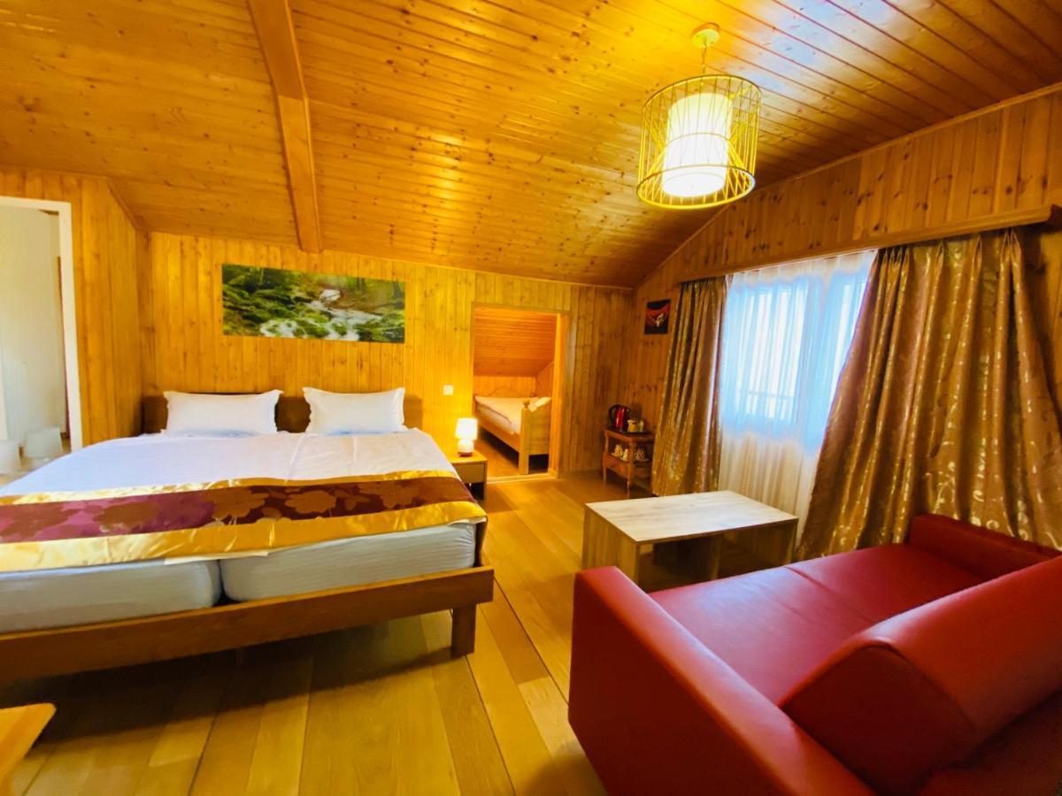 Qi-Lin Hotel Restaurant Ayer Экстерьер фото